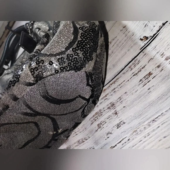 Coach Madison Sequin Logo Satchel Bag Silver Black 2000s Y2K Style 15940 Op Art - Picture 10 of 12